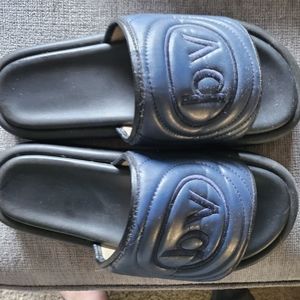 Men bottega veneta slides